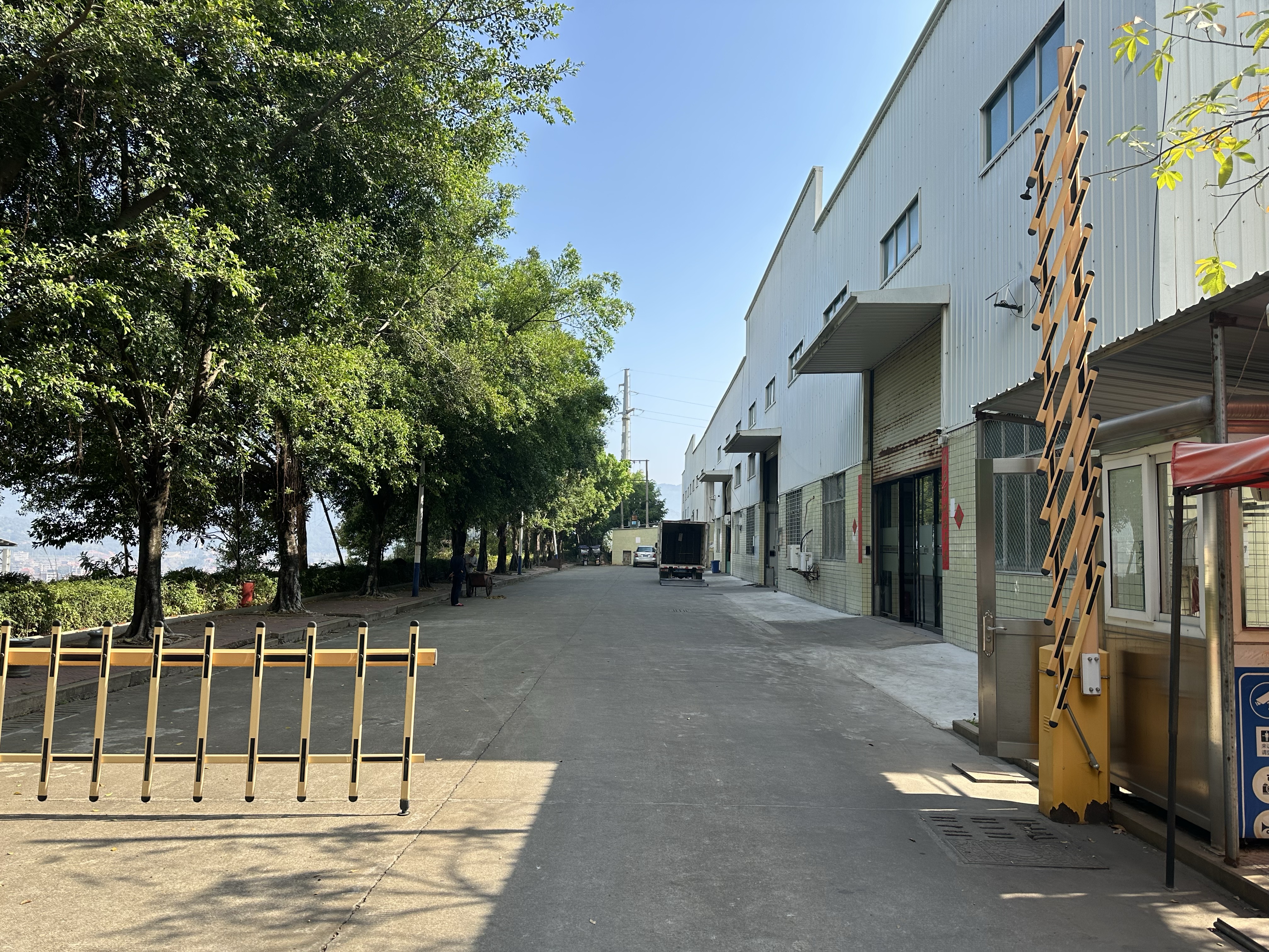 factory photo 