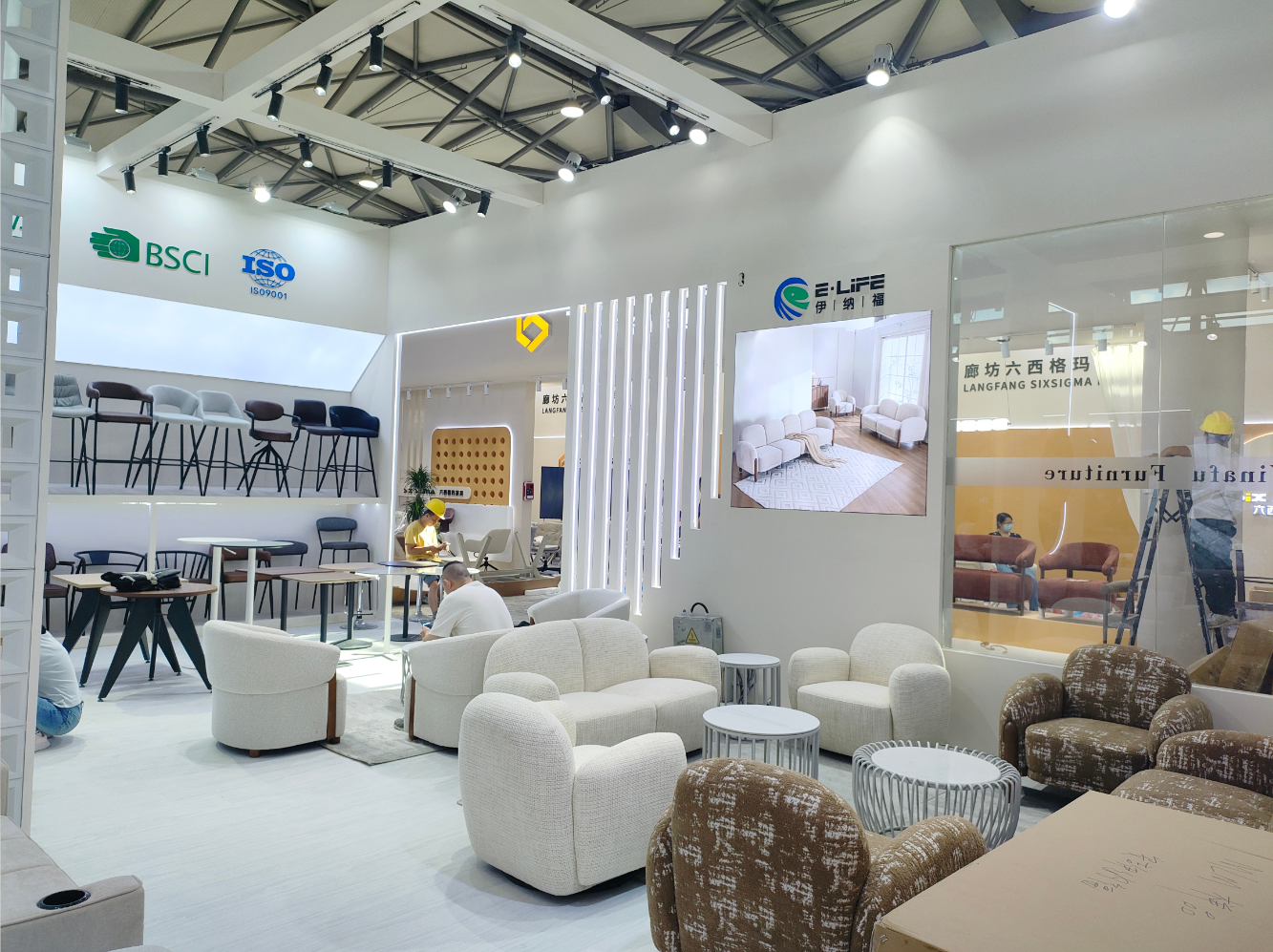 Commercial furniture trade fair display