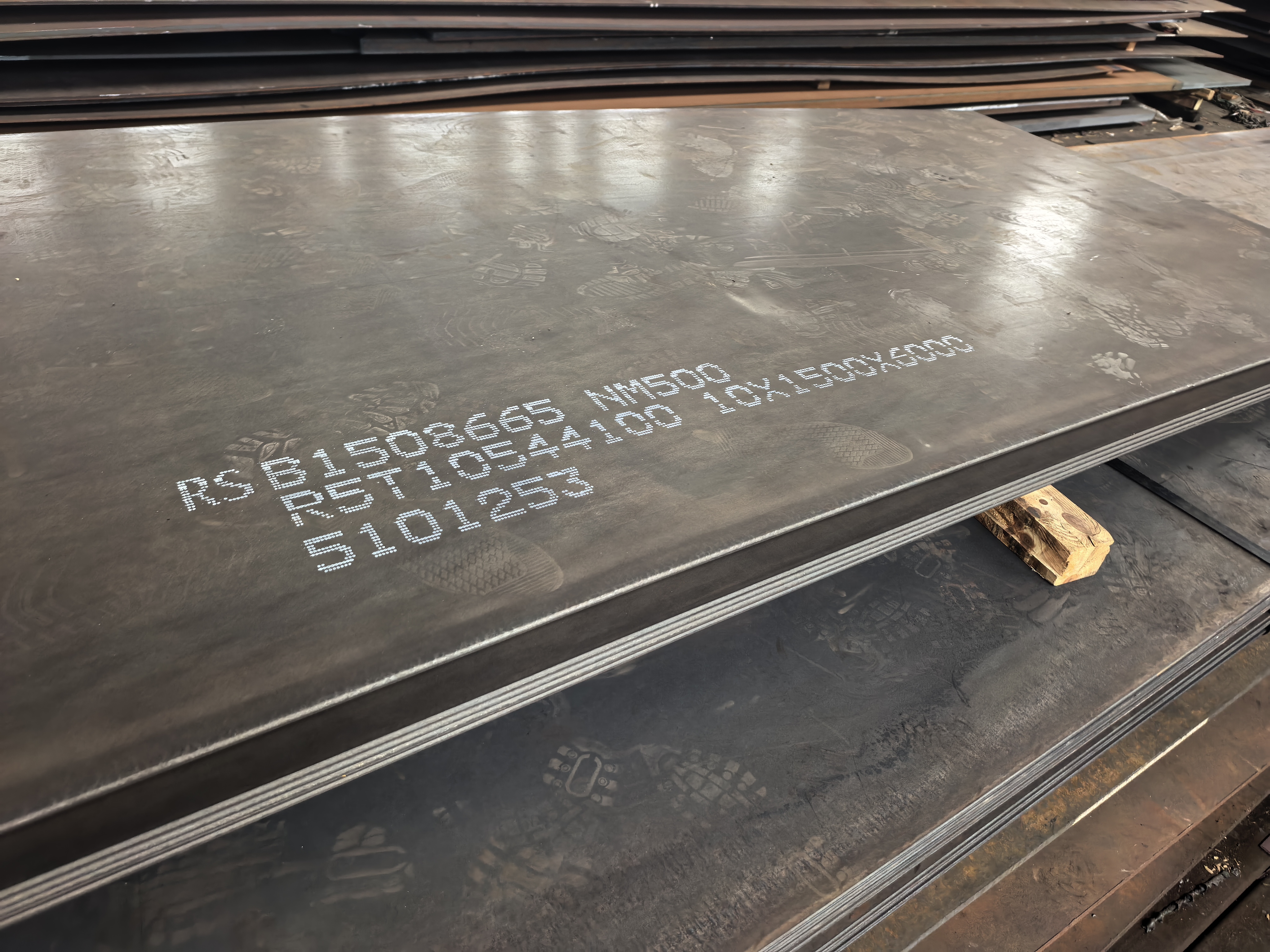 bgtsteel-wear-resistant-steel-plate-NM500