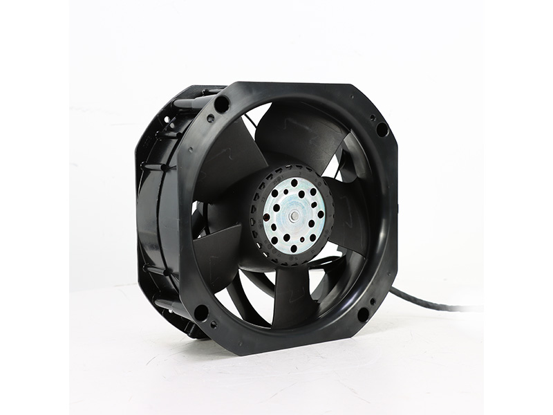 AxiEco 200 fans for AI servers, RDHx, and in-row cooling units