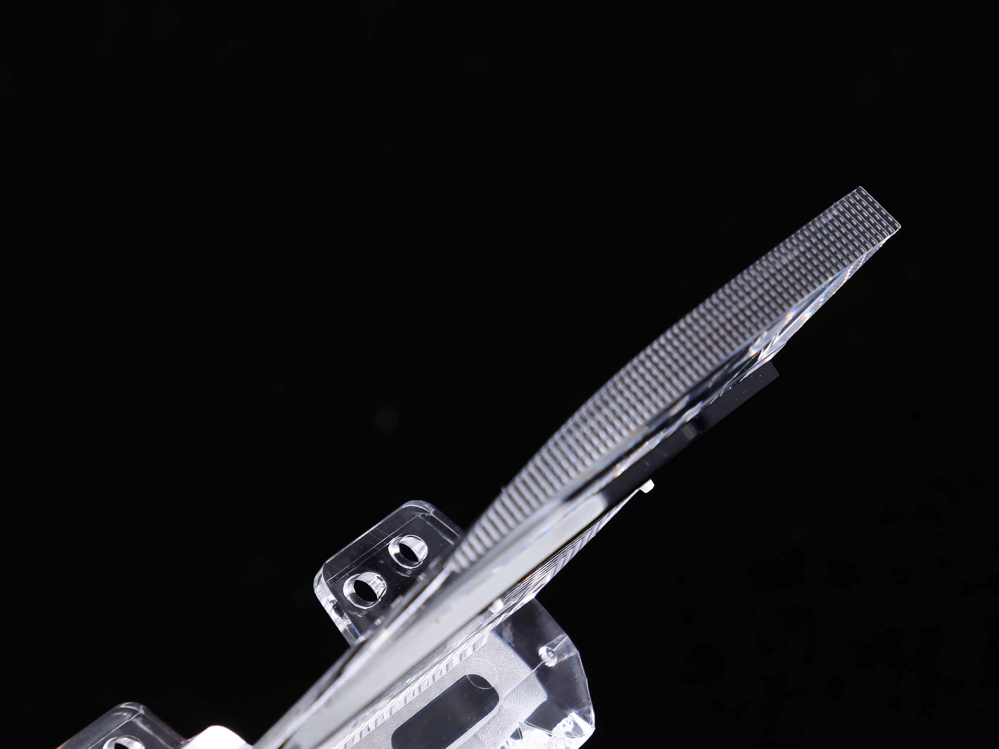 Thick-Wall Optic for Rear Turn Signal Lamp 