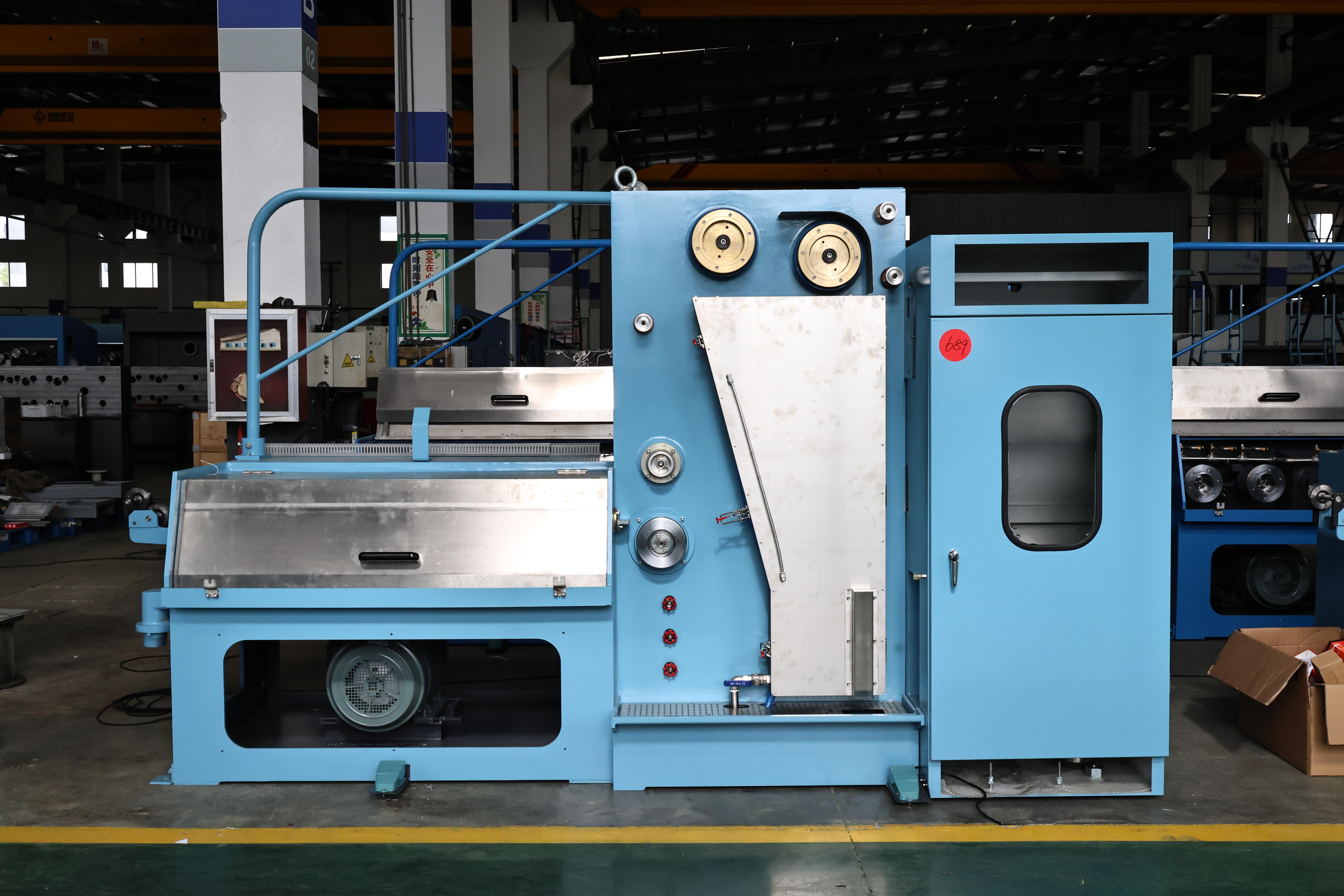 Wire drawing machine