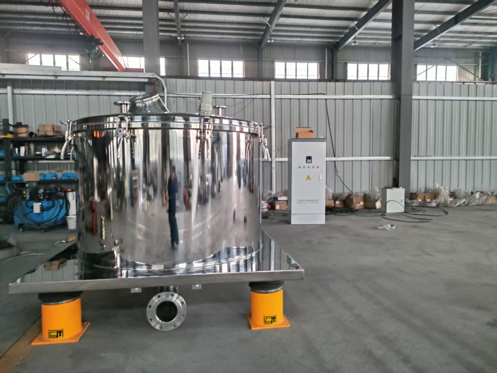 Bag-lifting Centrifuge