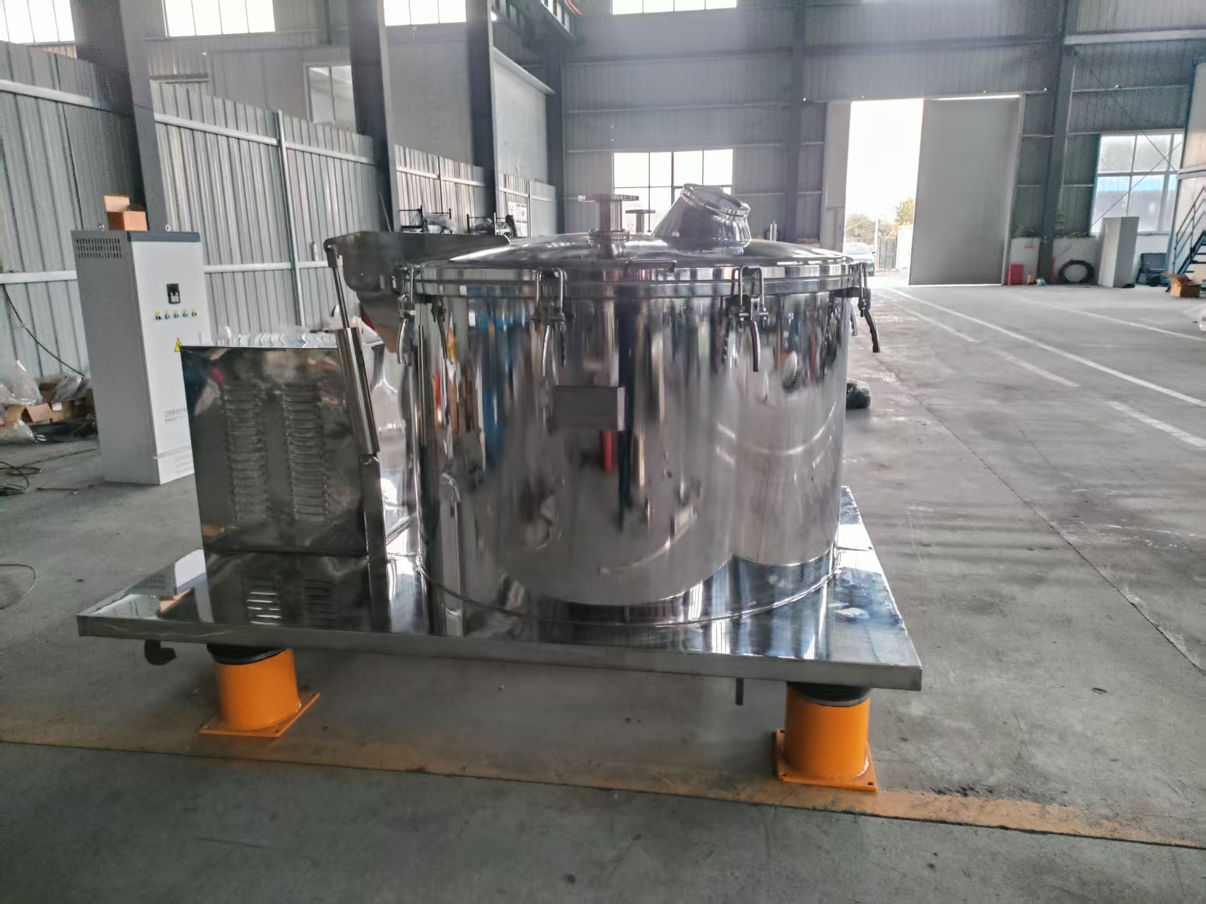 Bag-lifting Centrifuges
