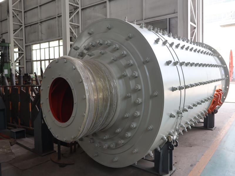 φ2x4m ball mill