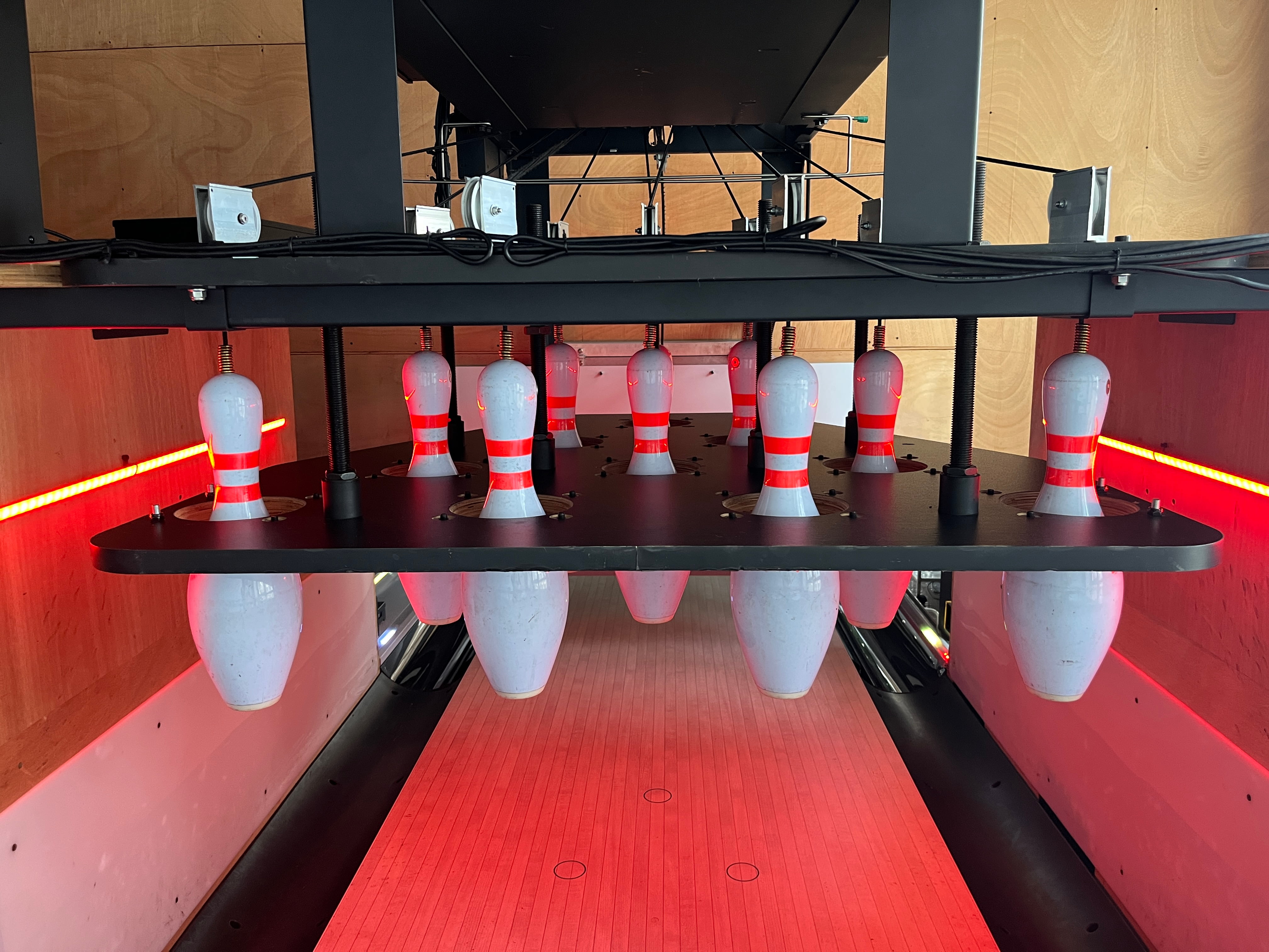 String Pinsetter Machine - Bowling Pinsetter Machine 