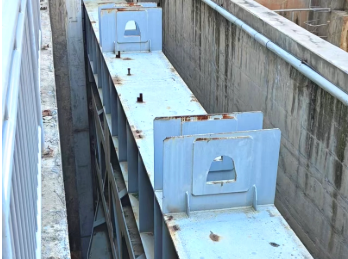 Hydraulic Hoist