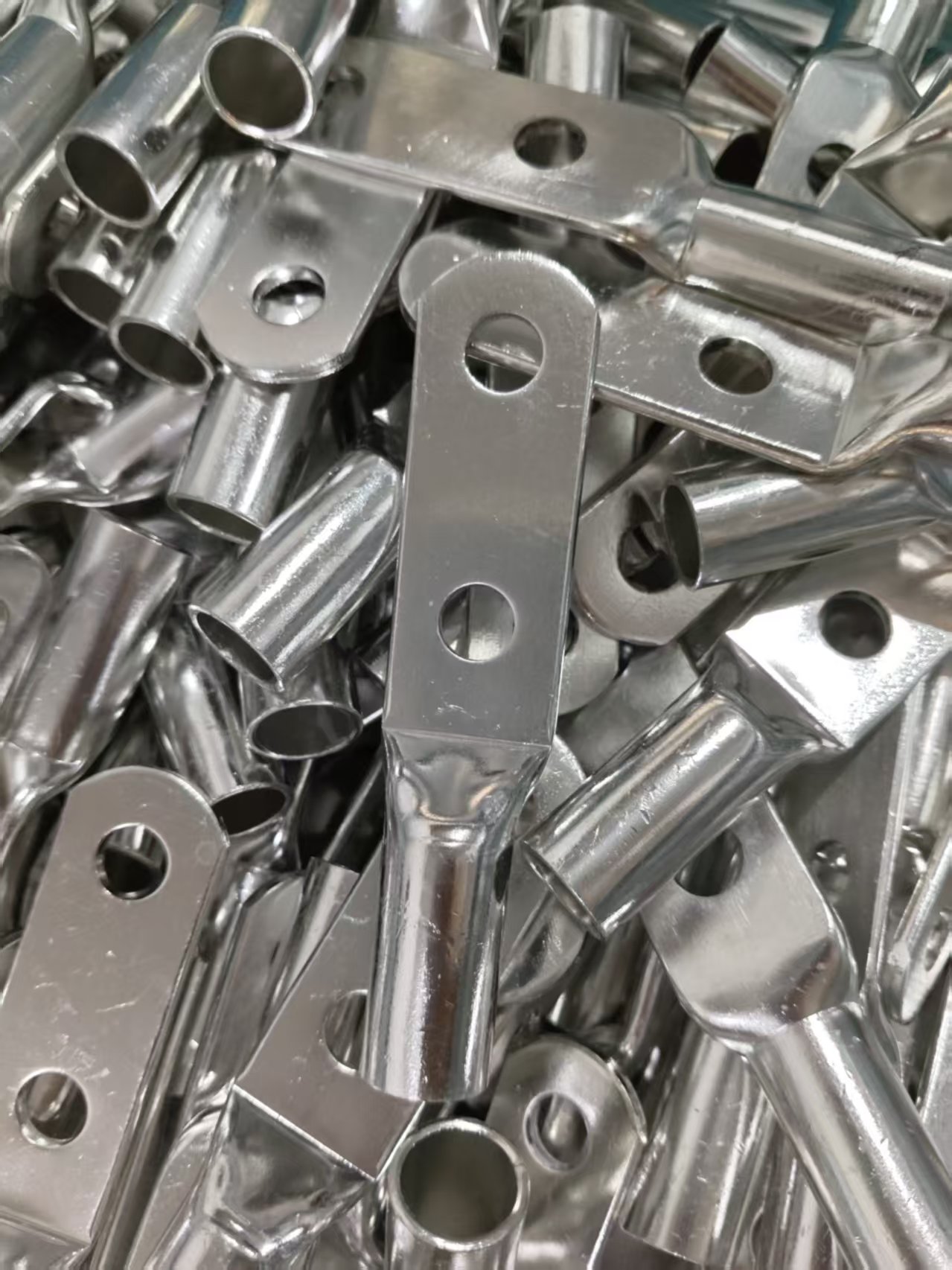 Copper cable lug DT/SC with tin-plated surface for cable termination