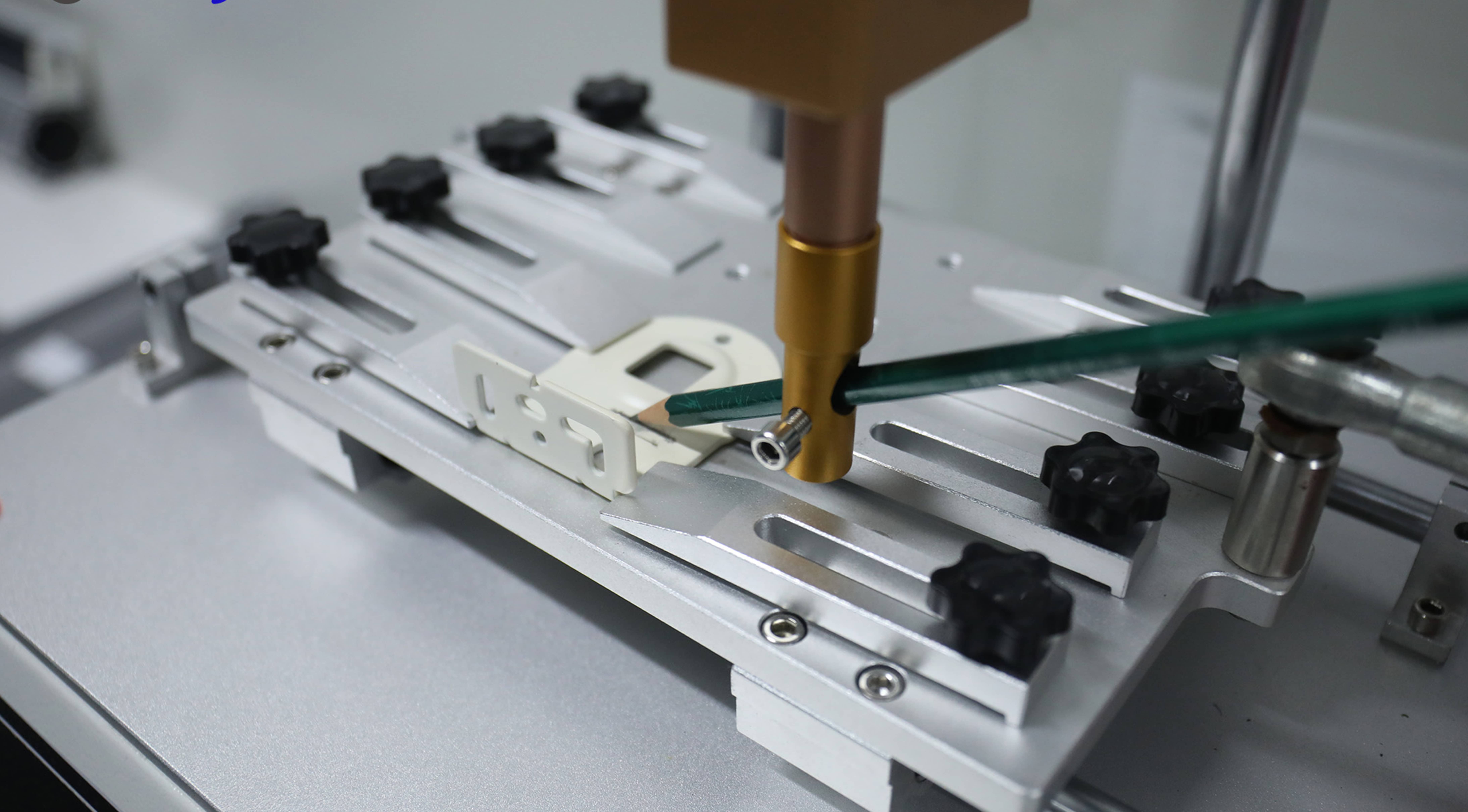 Component testing of outdoor shading system hardware in an inspection setting