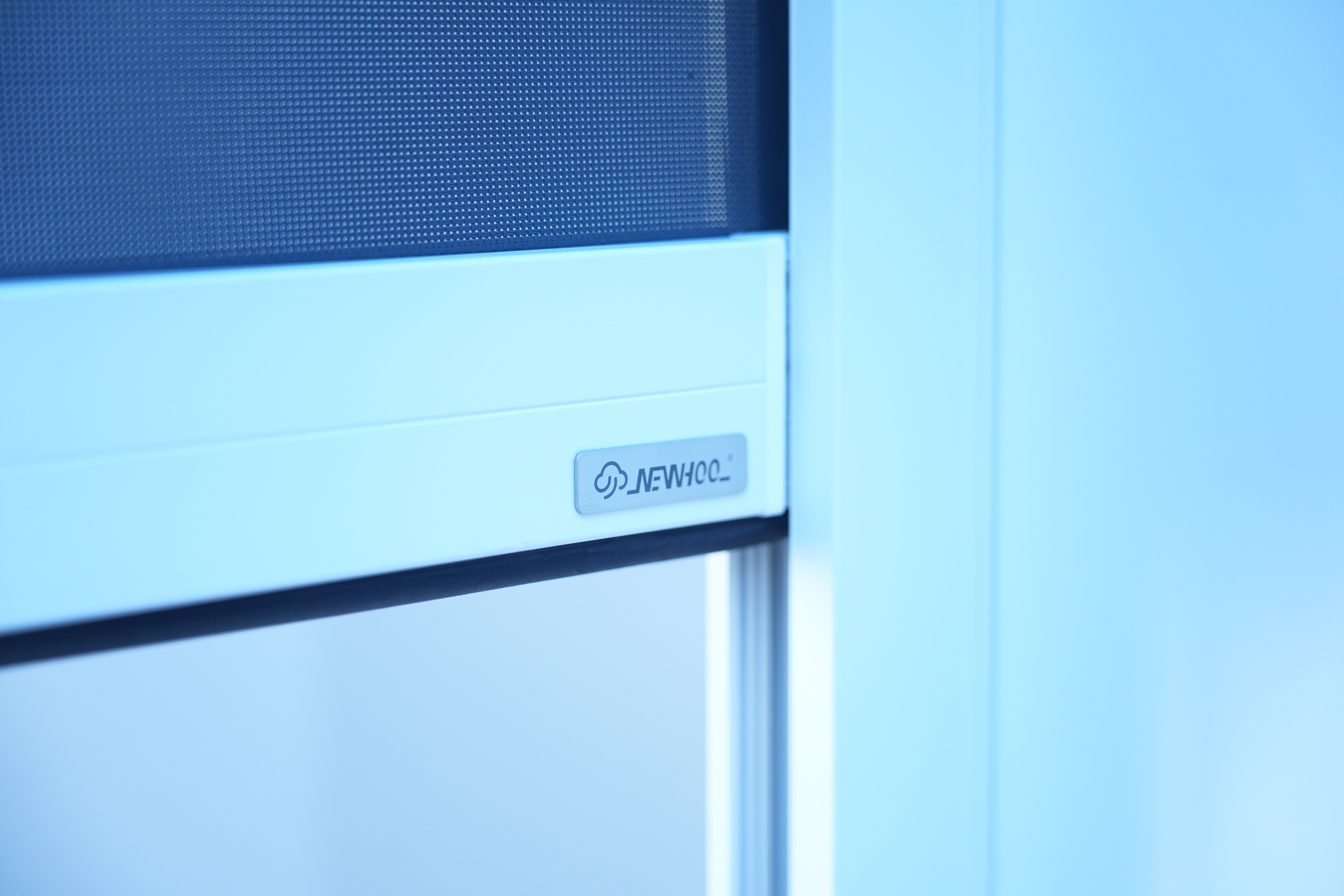 WR120A Outdoor Zip Screen