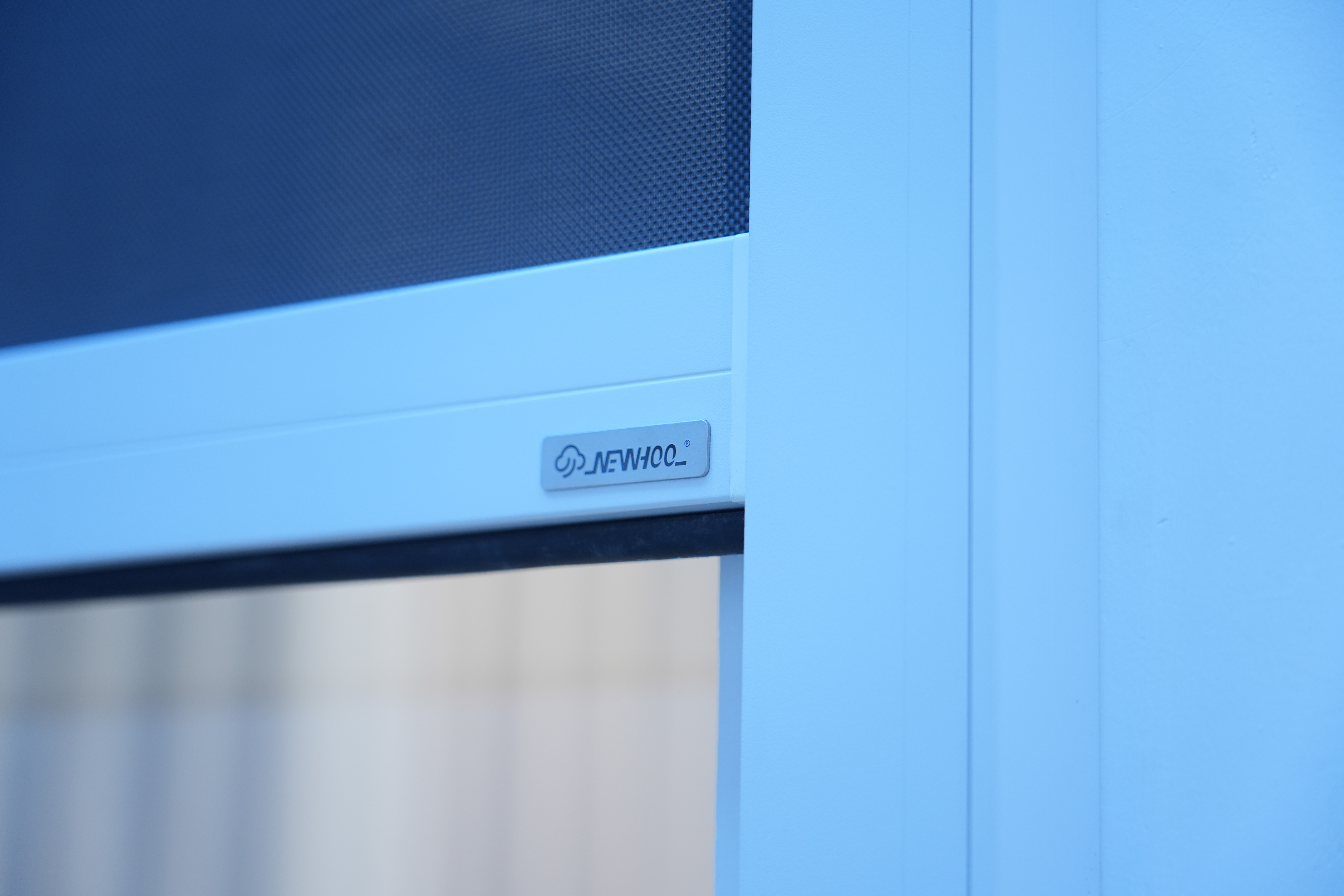 WR120A Outdoor Zip Screen