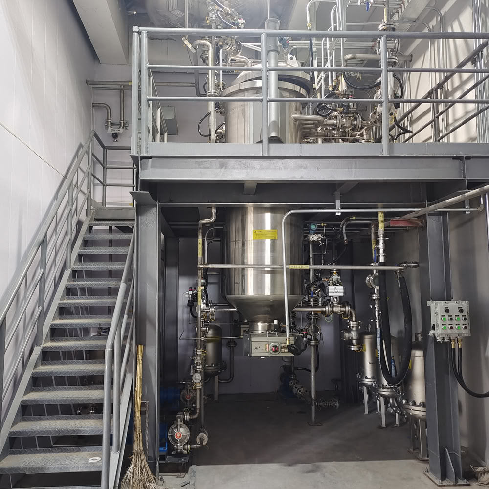 Skid-mounted candle filter