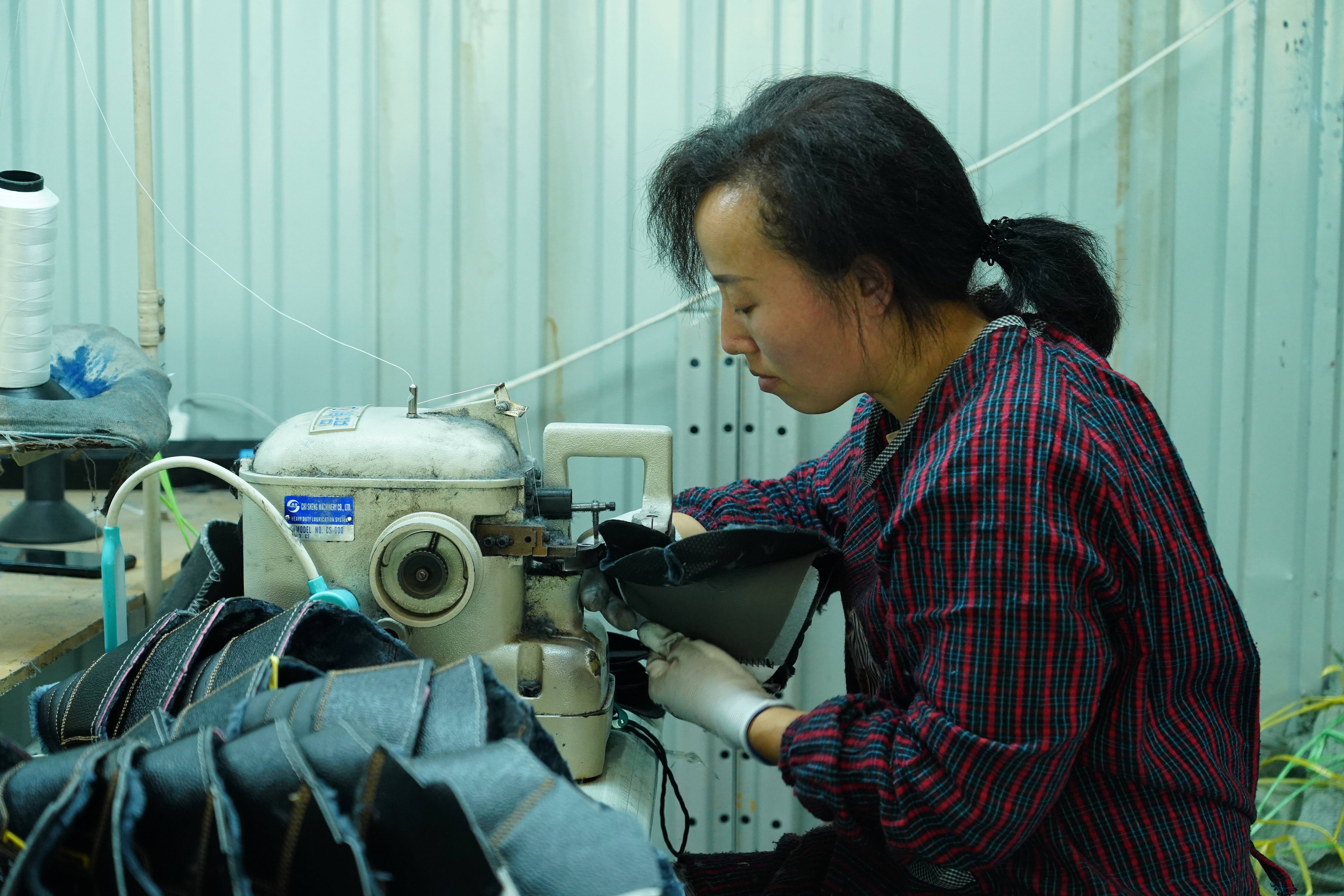 stitching-workshop-sewing-upper