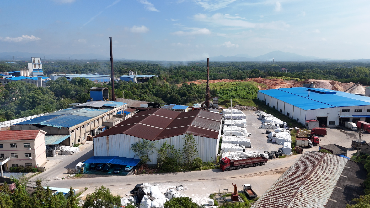 Ceramic frit manufacturing facility serving ceramic wall tile producers