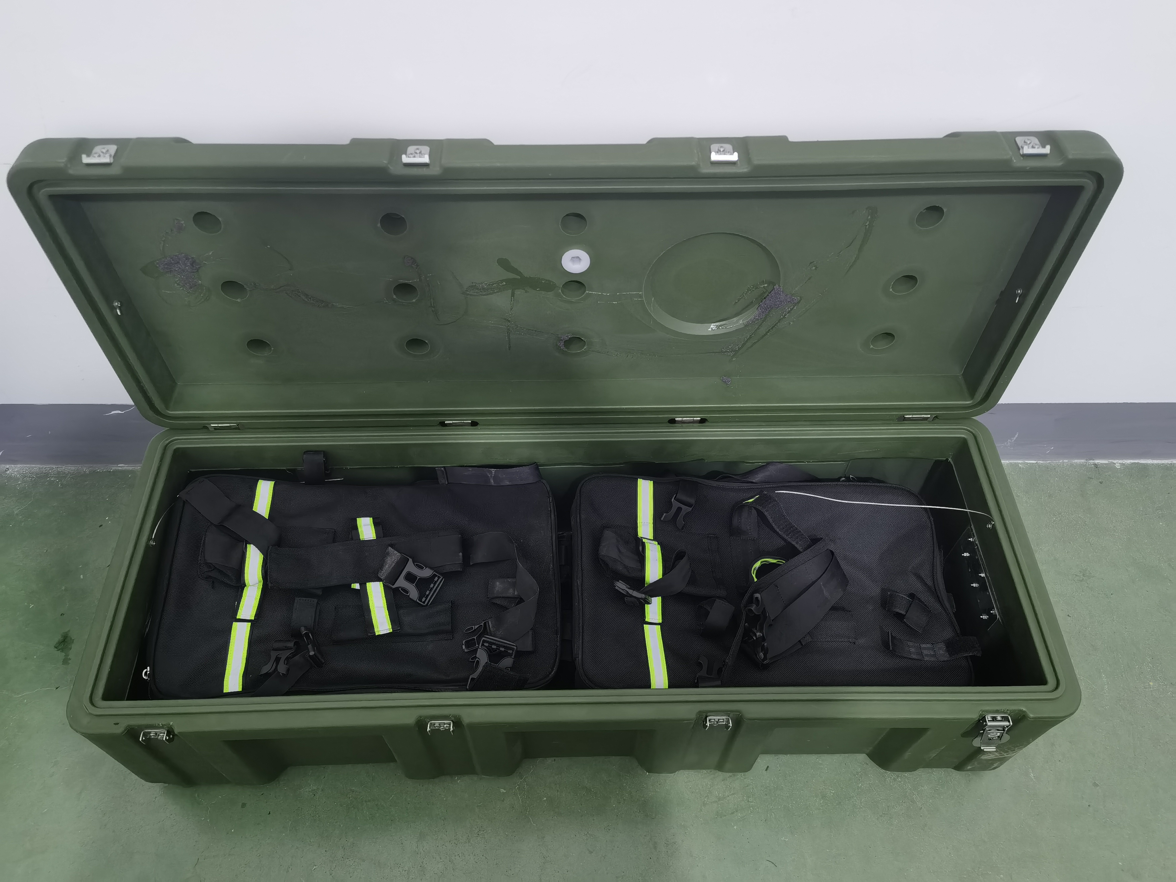 ODE Rescue Backpack Door opener packed in engineering case.