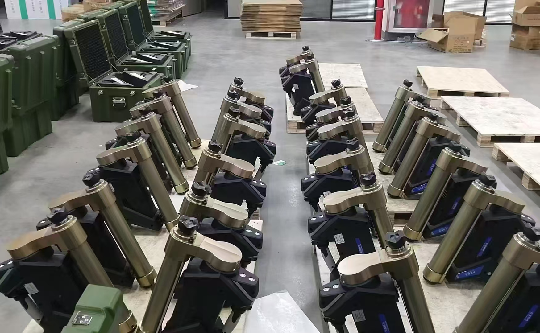 ODE Electric Ram R412-E workshop Finished Goods Display