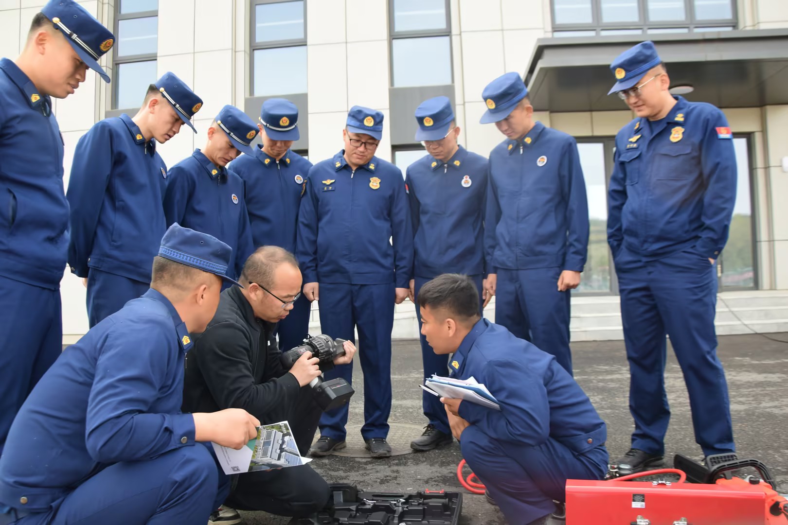 Fire department testing ODE Cordless rebar cutter RC-20B 