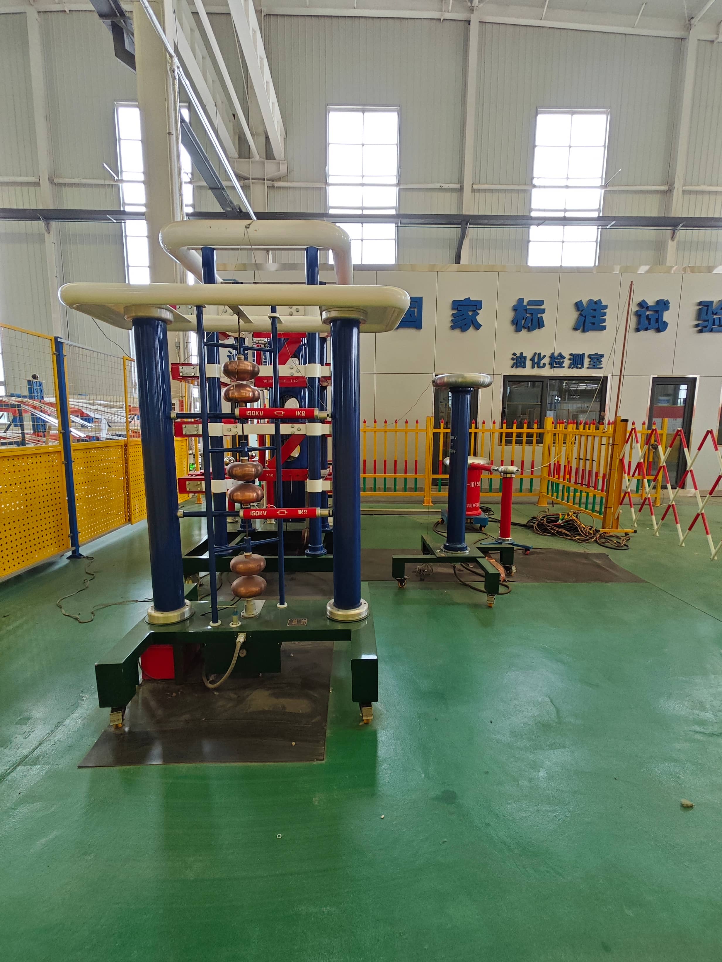 Electrical test instruments and measuring equipment at the transformer factory testing station. The equipment is used for transformer electrical testing, inspection, and verification of technical parameters during factory quality control and acceptance testing.