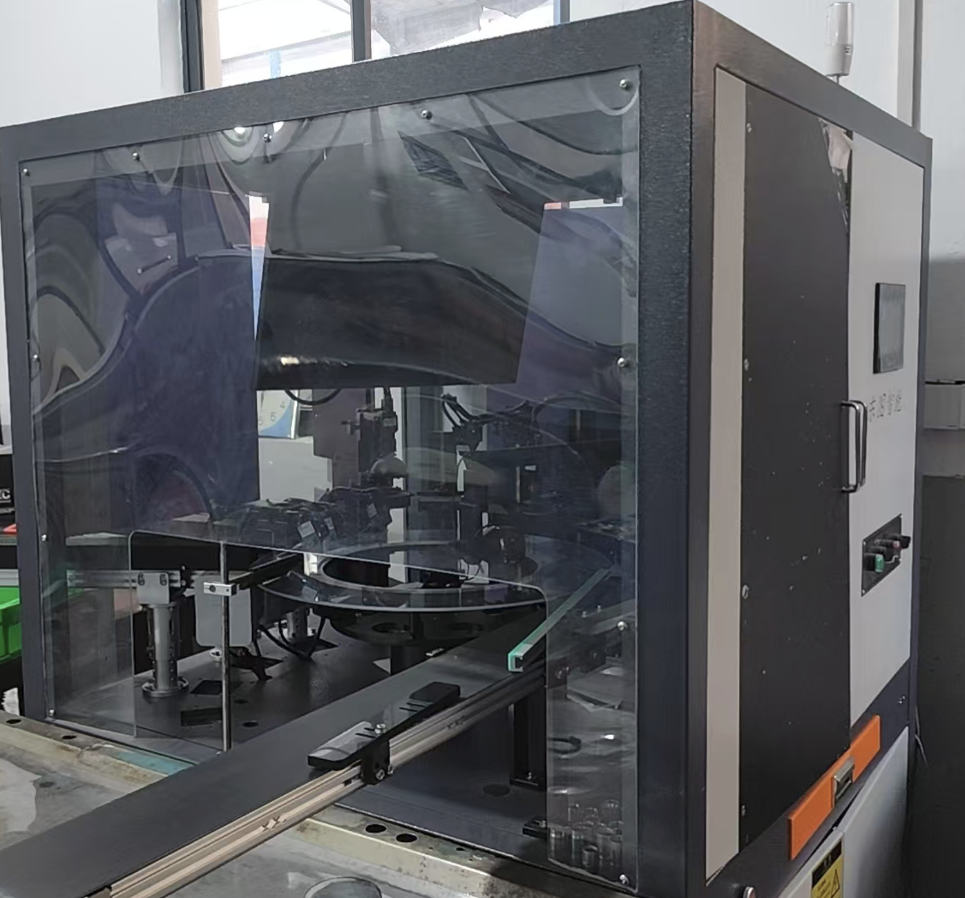 Vision inspection system used for component inspection in fluid connection manufacturing